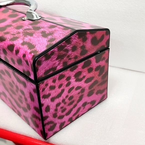 ToolBox New Pink Leopard designed by SAW Sainty Art Works - Picture 2 of 12